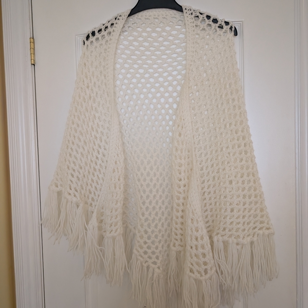 Vintage White Crochet Shawl with Fringe